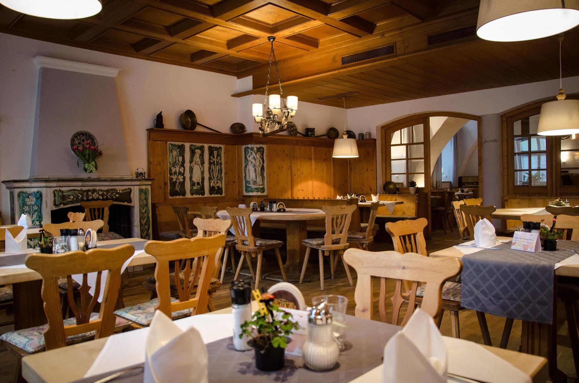Hotel Blaue Traube Schongau Dış mekan fotoğraf